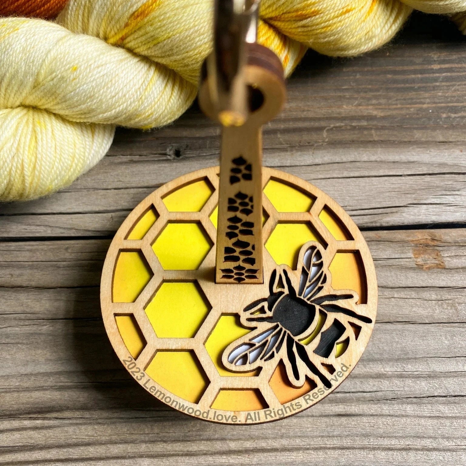 Lemonwood Original Mini Minder - Lemonwood - Honeybee - The Little Yarn Store