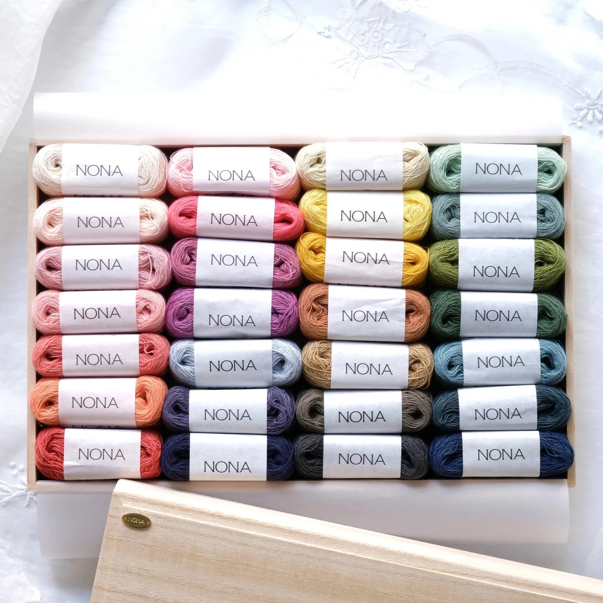 NONA Fine Thread 28 - Colour Set - NONA - The Little Yarn Store